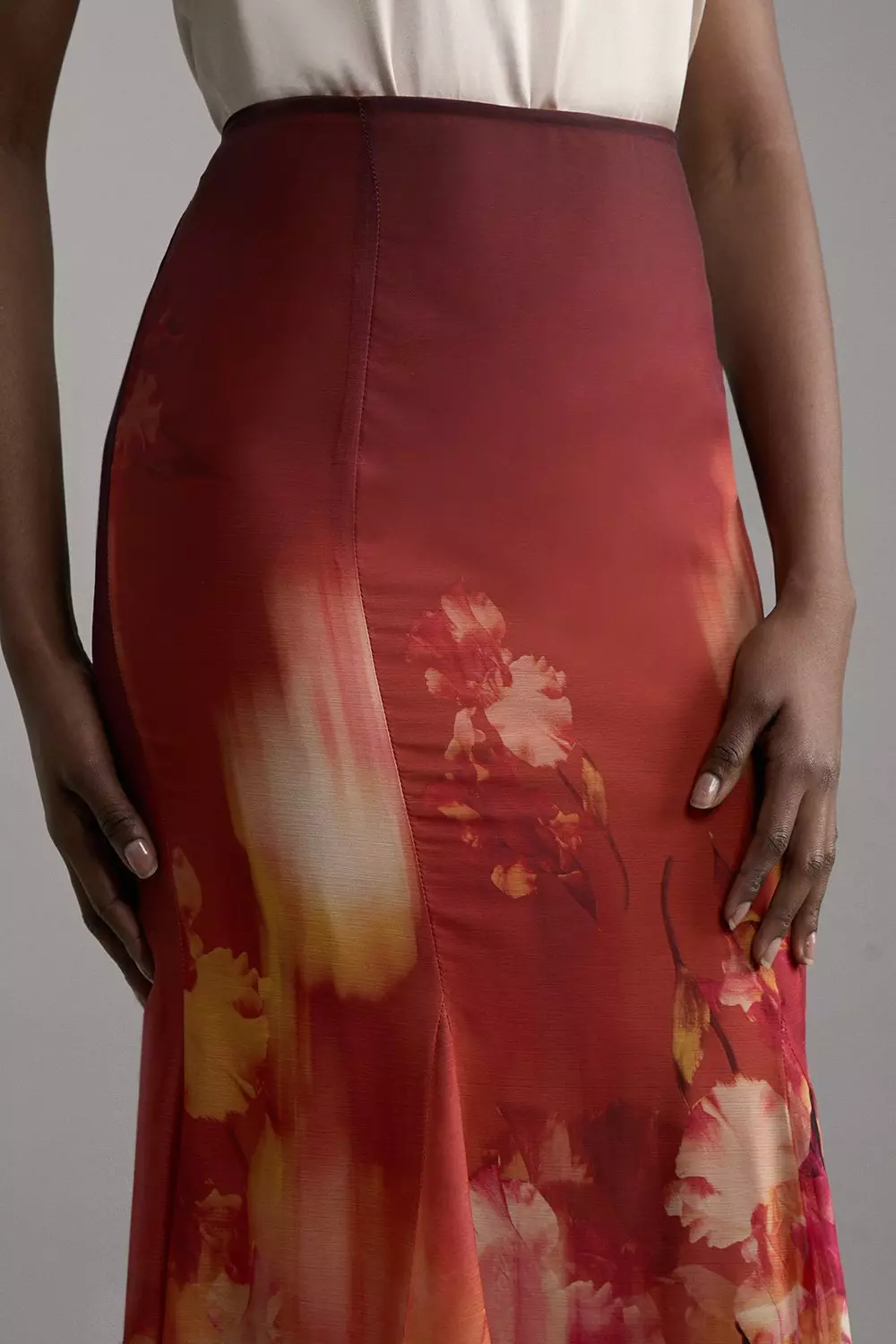 Ombre Floral Woven Crinkle Maxi Skirt Karen Millen